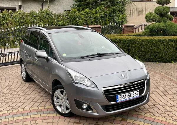 peugeot 5008 Peugeot 5008 cena 36000 przebieg: 205000, rok produkcji 2015 z Sulejów